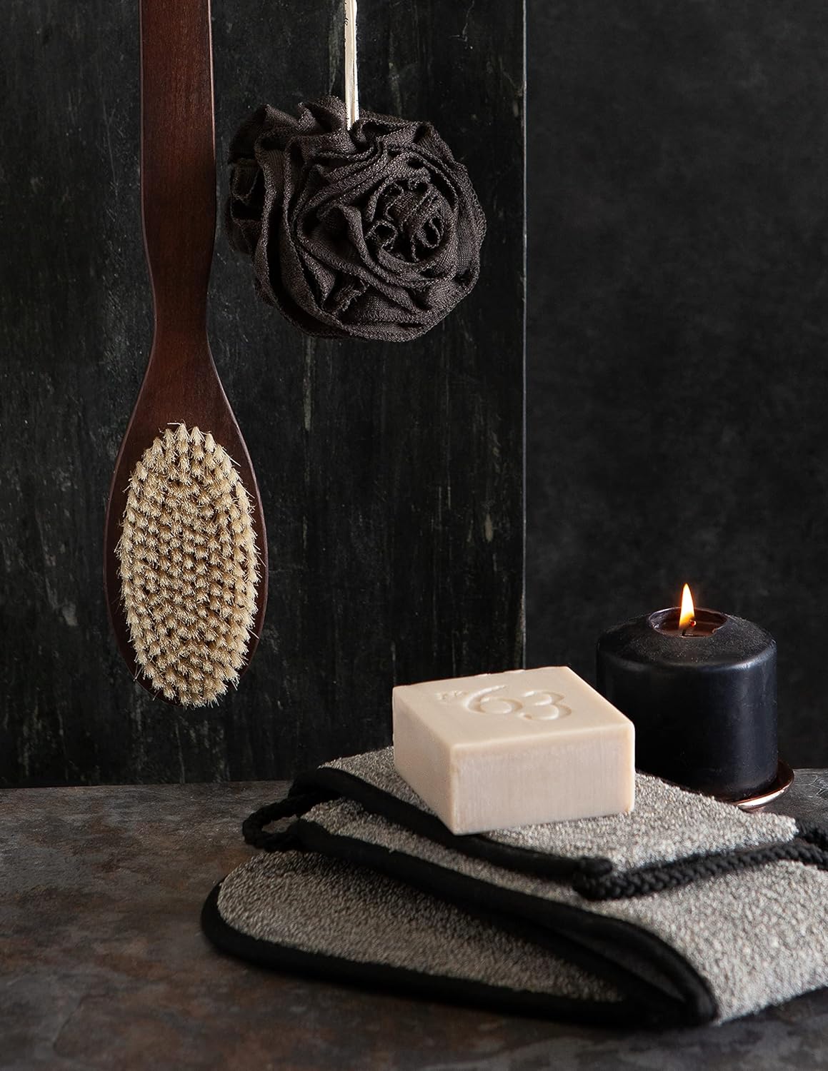 Urbana Spa Prive Men's Bamboo Charcoal Collection, Back Strap