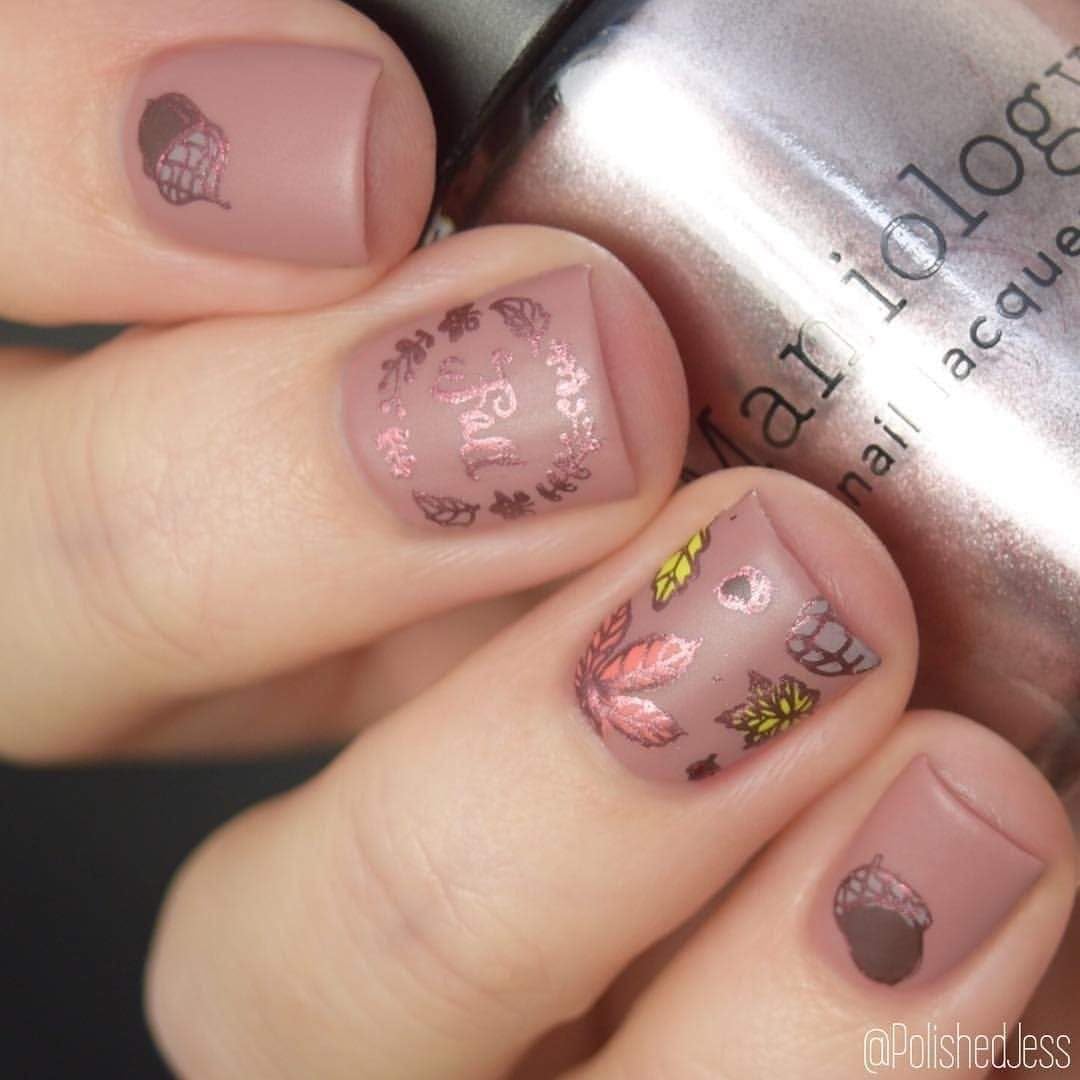 Maniology Friendly Forest Nail Stamping Starter Kit | Autumn Designs with Woodland Creatures, Fall Leaves & Cozy Seasonal DIY Manicures – with Stamping Plate, Polish, Top Coat, Stamper & Scraper Card