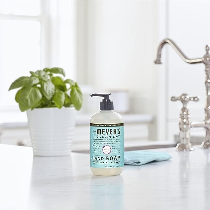 MRS. MEYER'S CLEAN DAY Hand Soap, Made with Essential Oils, Biodegradable Formula, Basil, 12.5 fl. oz (Pack of 4)