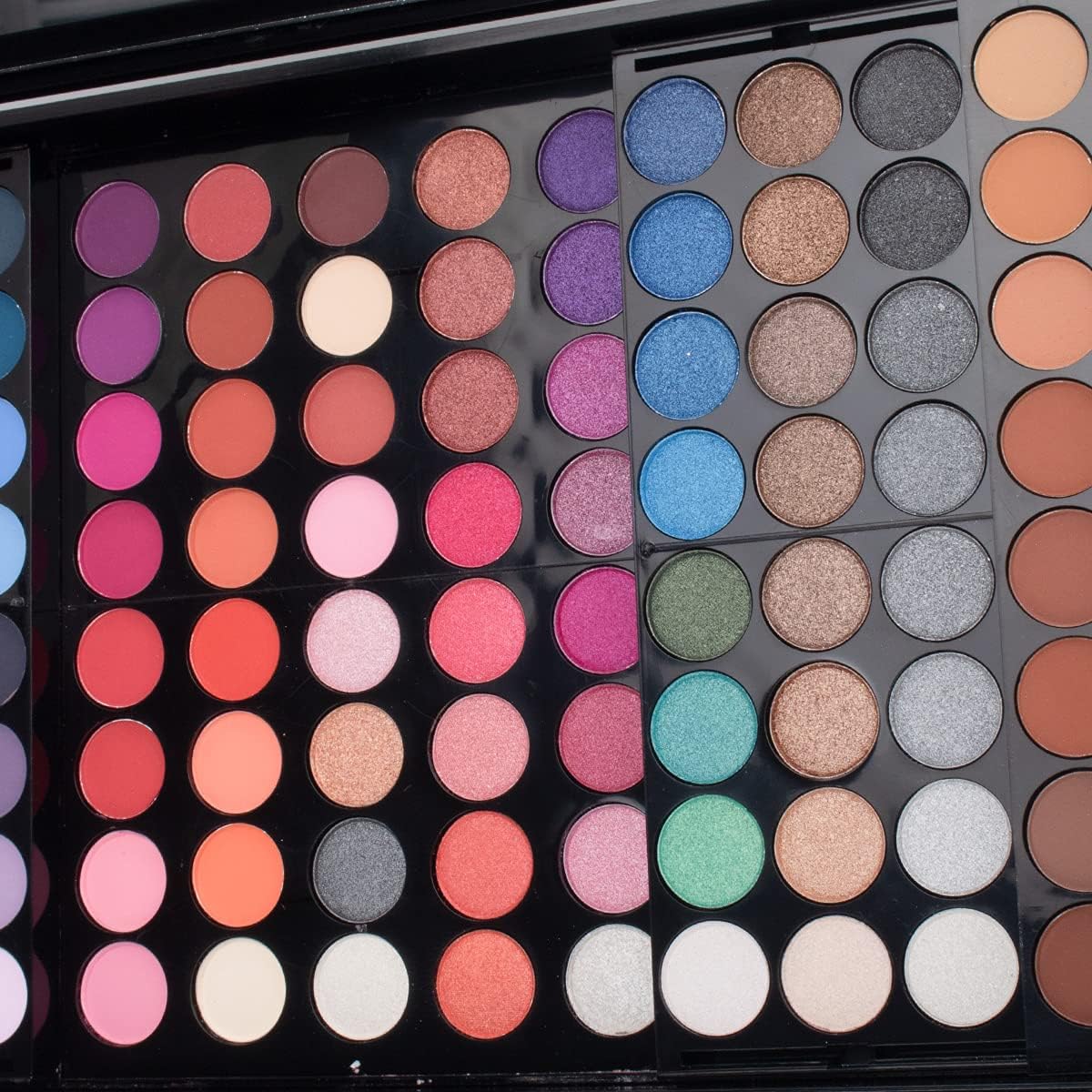 194 Colors Eyeshadow Makeup Palette, Makeup Palette Set with Eyeshadow Blusher Eyebrow Powder Mirror Applicators, All in One Makeup Eye Shadows Cosmetics Gift Kit
