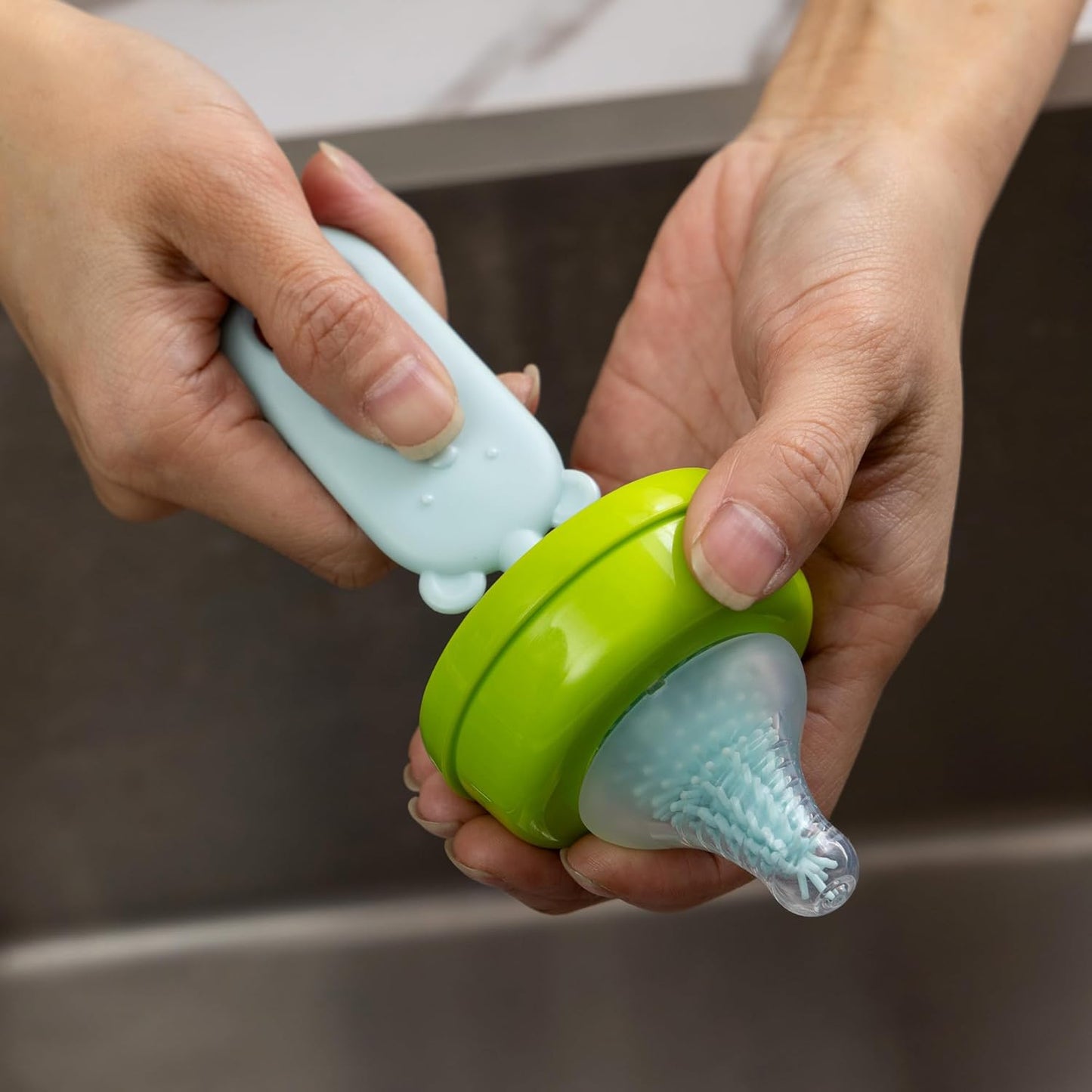 Silicone Bottle Cleaning Brush, 13.4in Long Handle Water Cup Bottles Cleaner for Baby Bottles, Stanley Mug, Sports Bottle, Glass Vase, with a Tiny Cup Lid Gap Cleaning Brush, z Blue