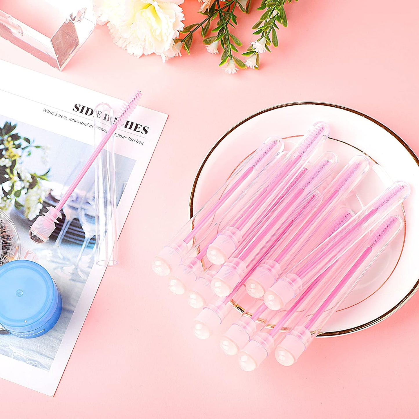 20 Pieces Disposable Mascara Brushes Eyelash Brush Wand Diamond Mascara Wands with Tube Makeup Tool Lash Spoolies Sanitary Brushes Lash Extension Supplies (Tube Sky Pink 20)