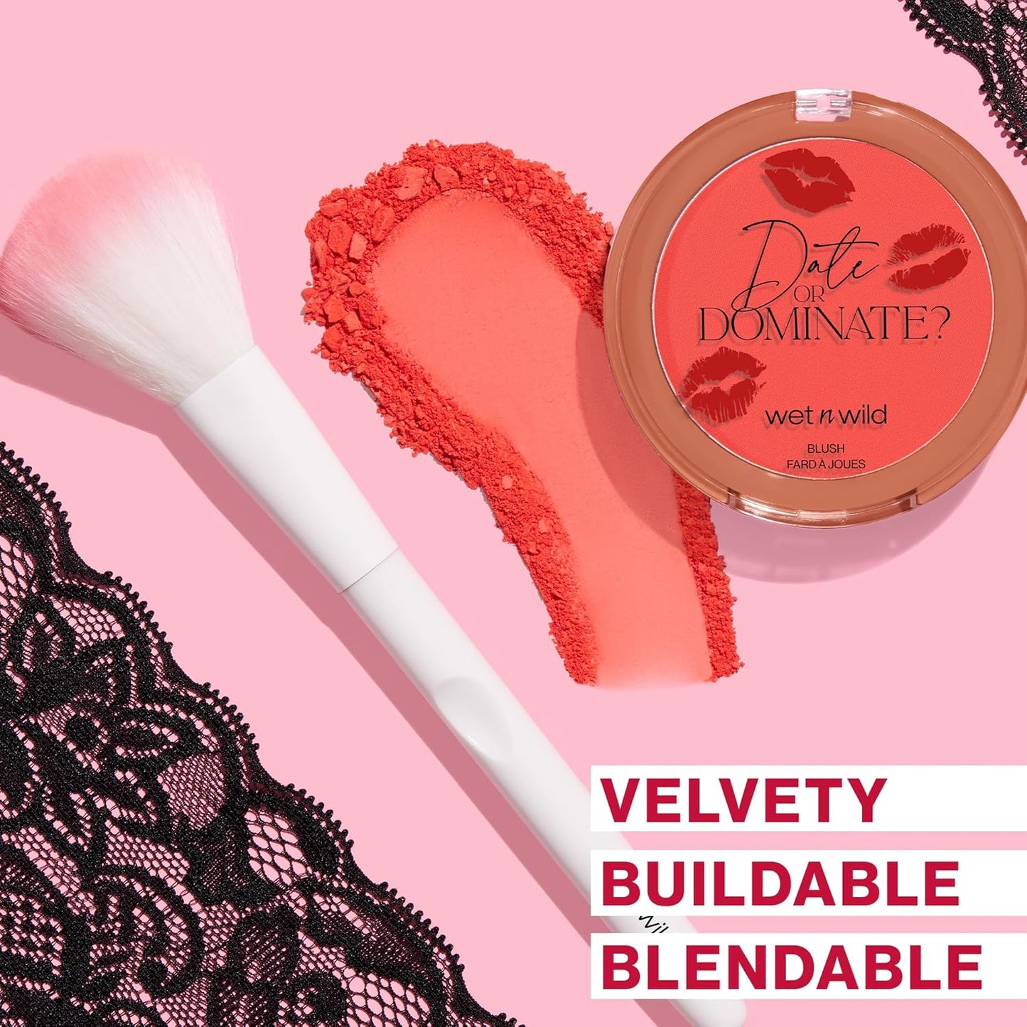 wet n wild Date Or Dominate Blush And Brush Set