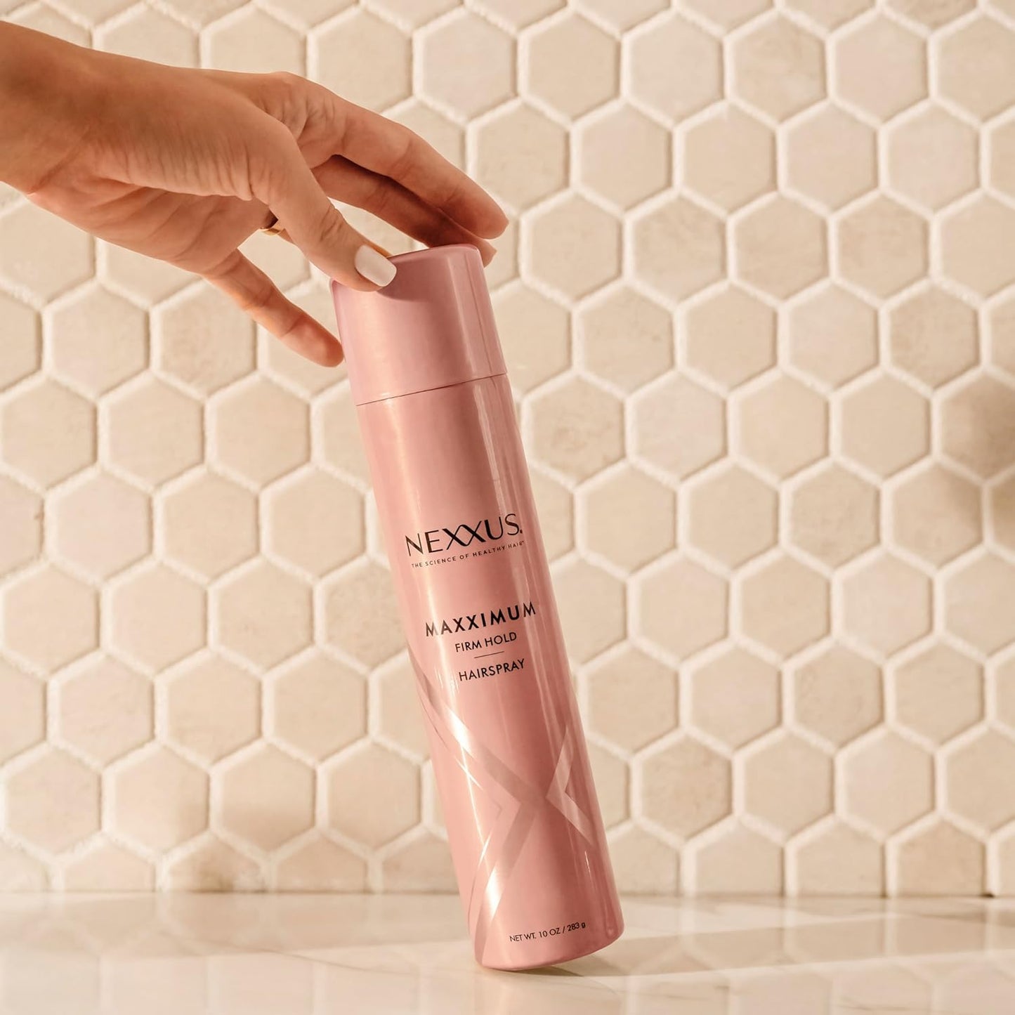 Nexxus Styling Spray Maxximum Finish Firm Hold Hairspray Powered by STYLEPROTECT Technology 10 oz